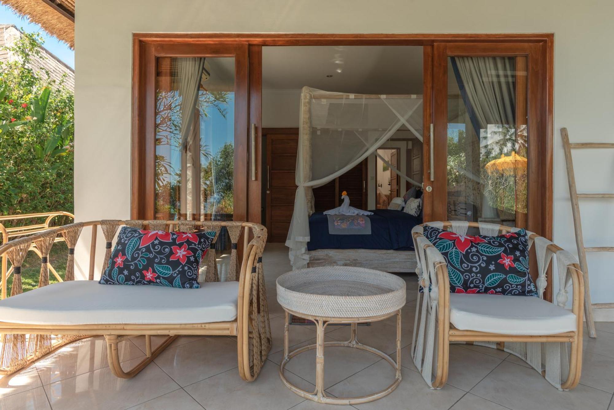 Absolute Beach Front Villa Umeanyar Exteriér fotografie