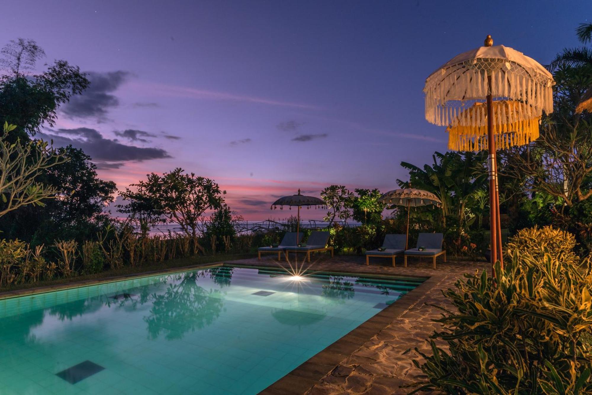Absolute Beach Front Villa Umeanyar Exteriér fotografie